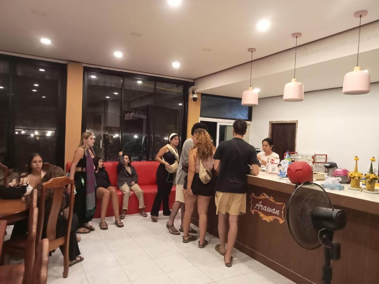 Erawan Guesthouse ปากเซ ภายนอก รูปภาพ